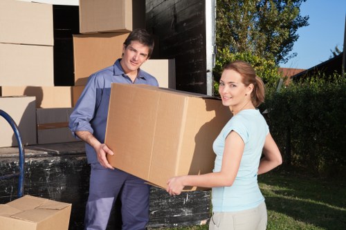 Residential flat moving support in Bayswater